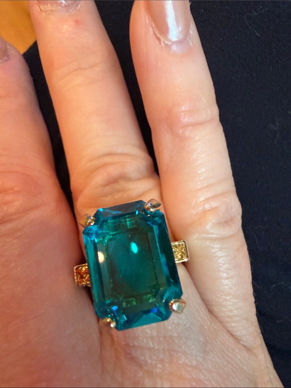 Gold-Accent Teal Emerald-Cut blue Statement Ring - size 7
